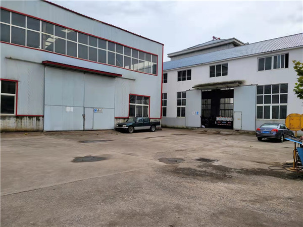 廠(chǎng)房一角(jiao)